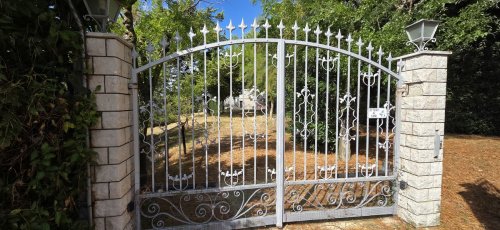 Особняк в Озимо