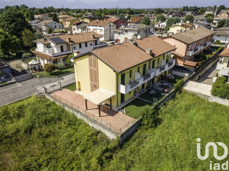 Villetta a schiera a Quinto Vicentino