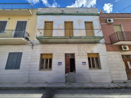 Casa indipendente a Avola