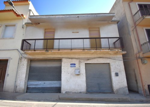 Casa indipendente a Avola