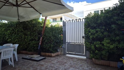 Apartamento independiente en Avola