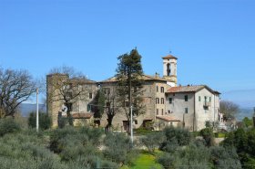Top-to-bottom house in Perugia