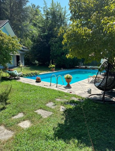 Villa in Trontano