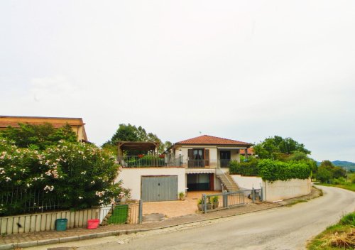 Reihenhaus in Casal Velino