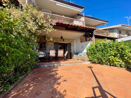 Таунхаус в Санта-Марина