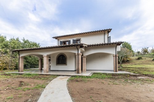 巴萨诺罗马诺别墅