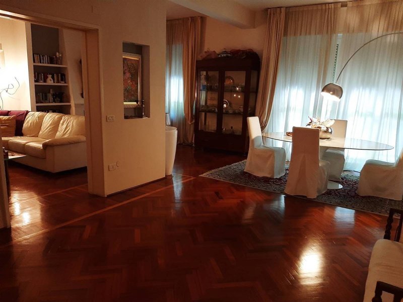 Wohnung in Livorno