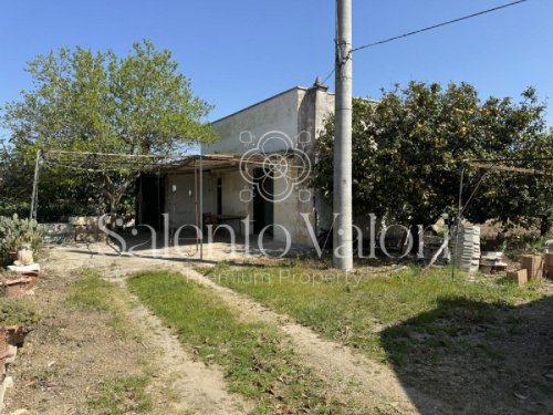 Villa in Cutrofiano