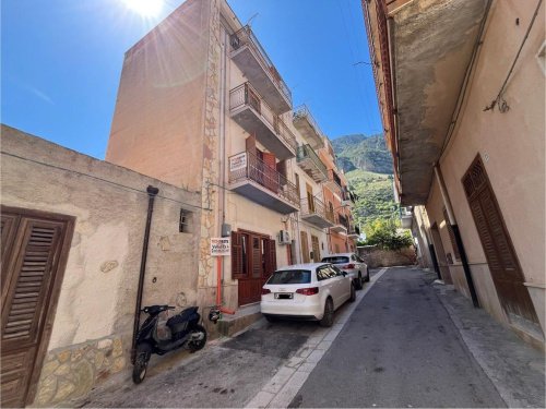 Einfamilienhaus in Castellammare del Golfo