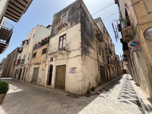Detached house in Alcamo