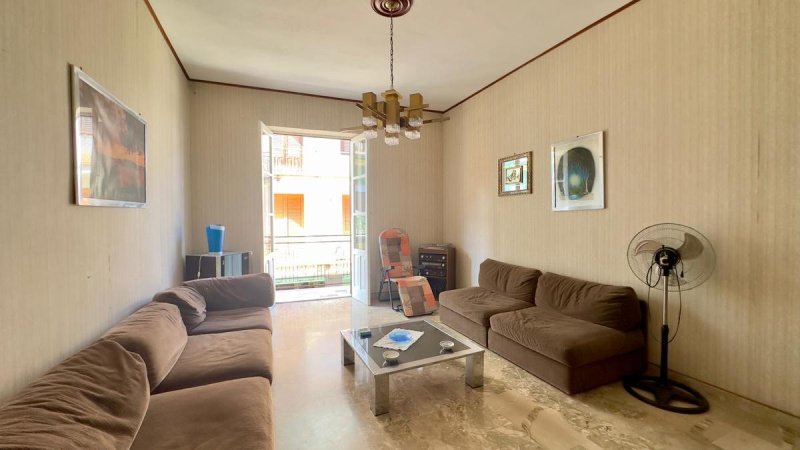 巴莱斯特拉泰历史性公寓