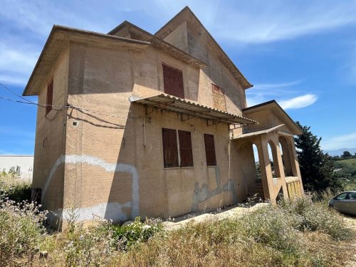 Вилла в Алькамо