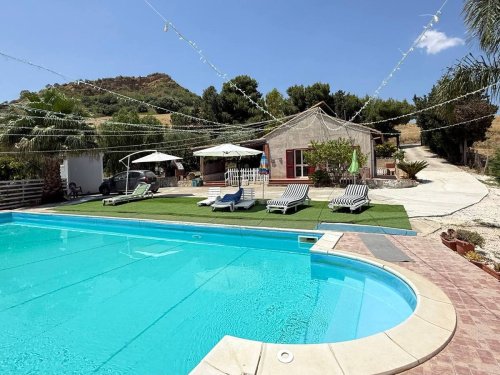 Villa a Calatafimi-Segesta