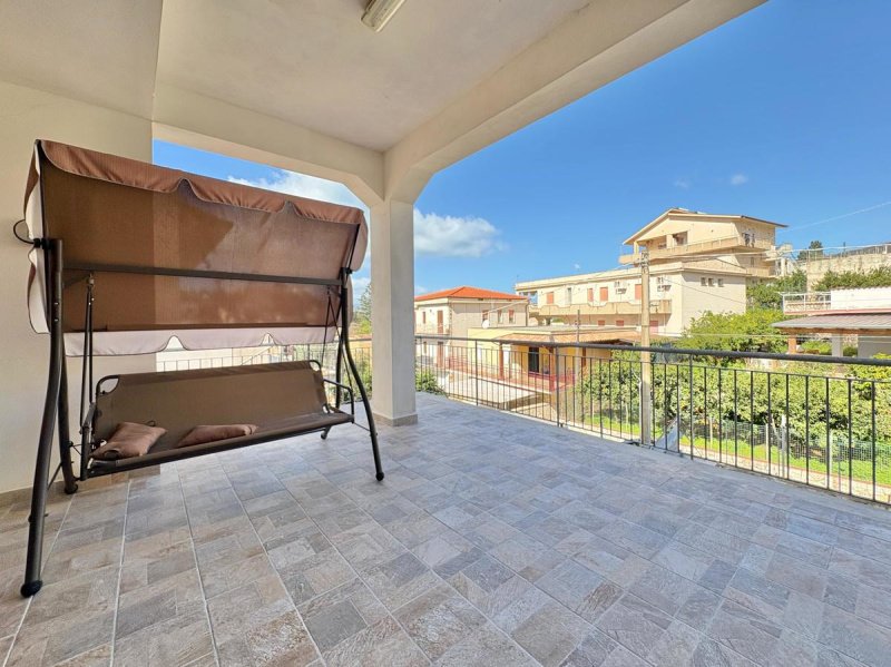 Casa geminada em Alcamo