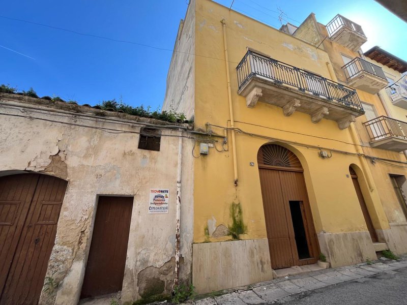 Maison individuelle à Alcamo