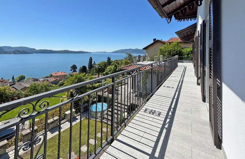 Villa a Verbania