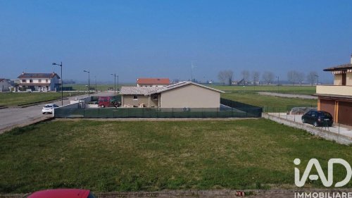 Terreno edificable en Roncoferraro