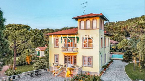 滨海罗西尼亚诺别墅