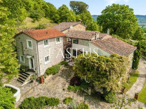 Отдельно стоящий дом в Поппи