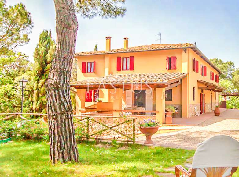 Вилла в Монтеспертоли