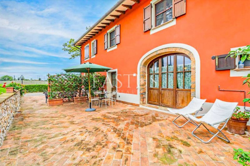 Дом в Кастельфьорентино