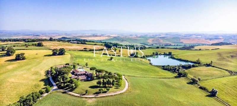 Farmhouse in Monteroni d'Arbia
