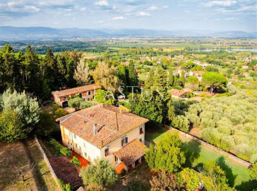 Villa in Lucca