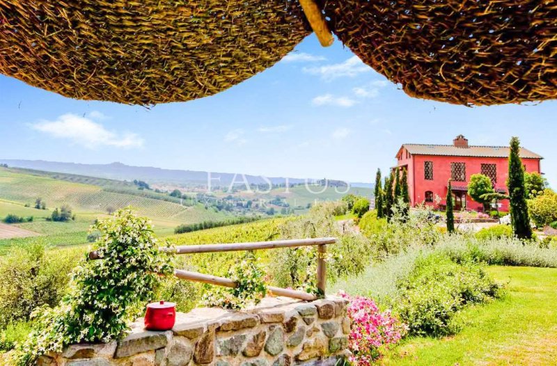 Отдельно стоящий дом в Черрето-Гуйди