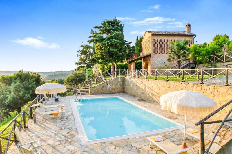 Farmhouse in Volterra