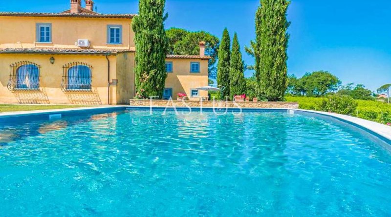 Вилла в Монте-Сан-Савино