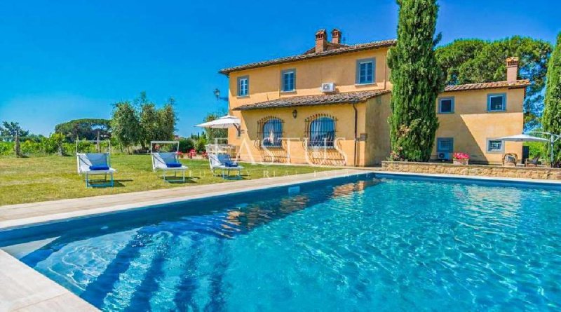 Вилла в Монте-Сан-Савино