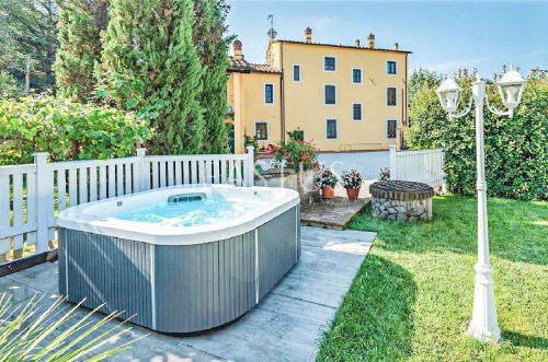 Вилла в Лукка