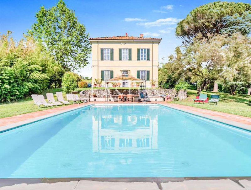 Villa in Lucca