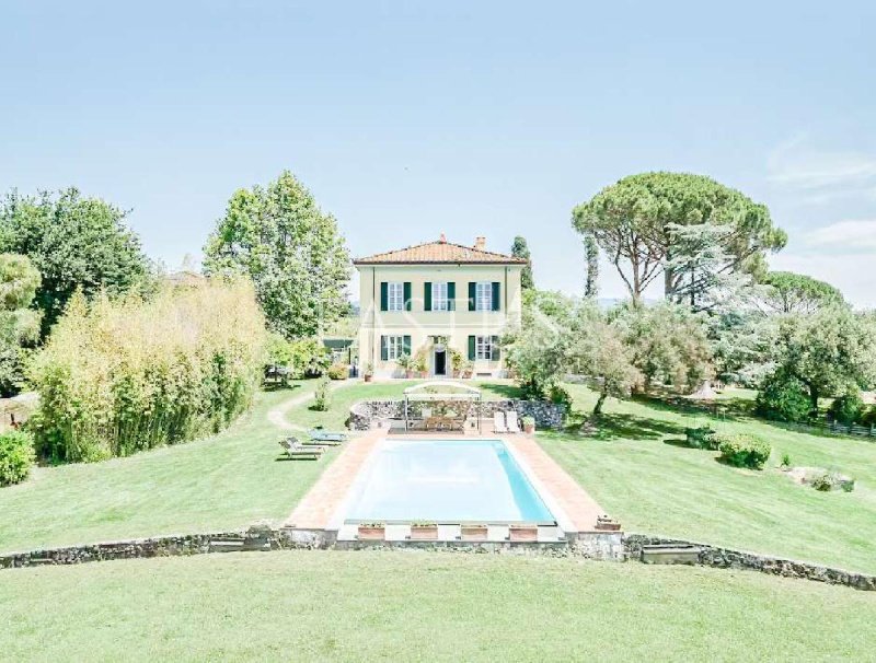 Villa in Lucca