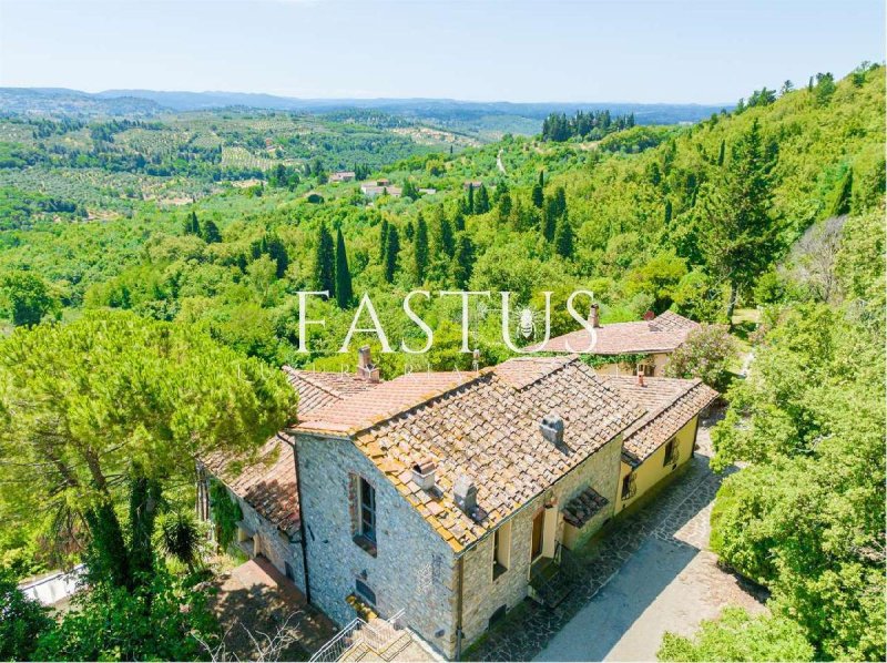 8 Bedrooms Villa for sale in Sesto Fiorentino [808909] | Gate-away®
