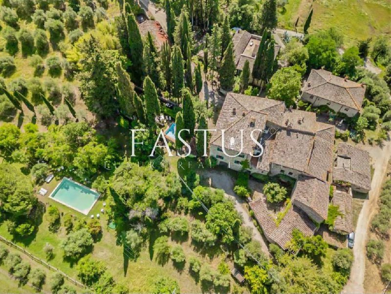 21 Bedrooms Villa for sale in Castellina In Chianti [812623] | Gate-away®