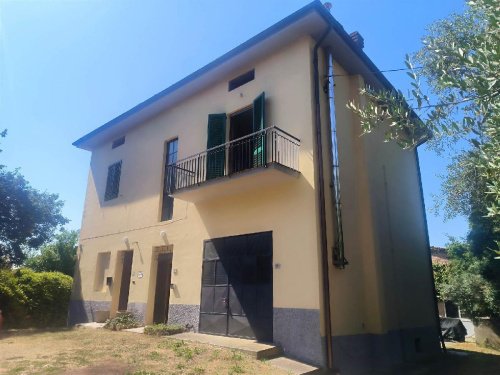 Casa indipendente a Certaldo