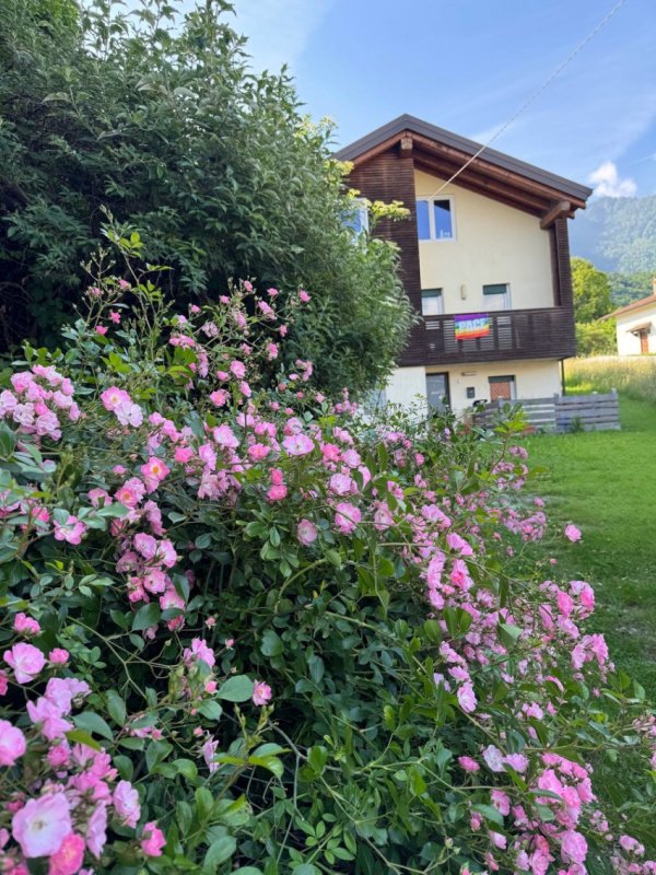 Vrijstaande woning in Colico