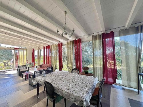 Вилла в Полиньяно-а-Маре