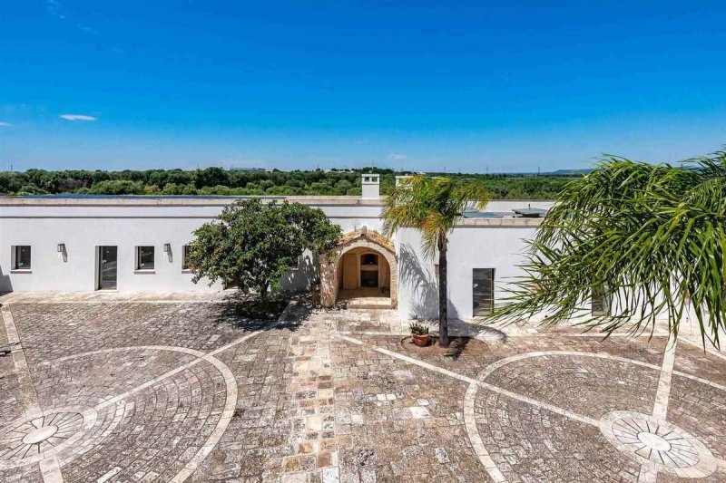 Masseria (lantgårdshus) i Crispiano