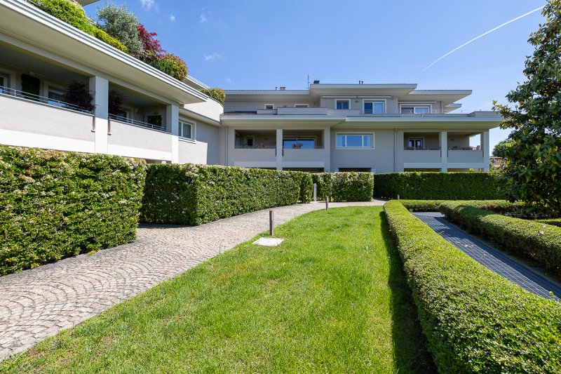 Onafhankelijk appartement in Carate Brianza