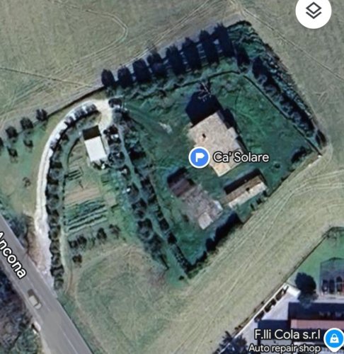 Maison de campagne à Osimo