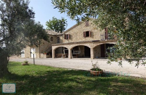 Casa a San Severino Marche