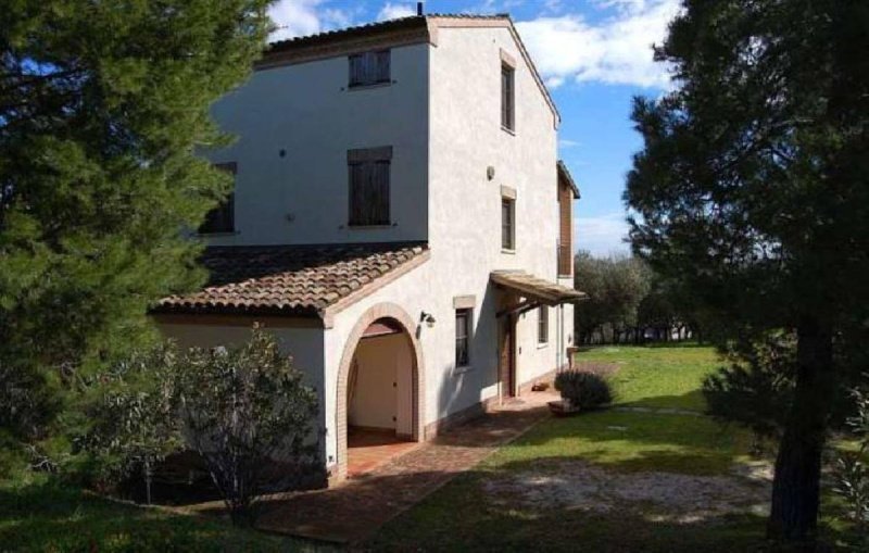 Вилла в Сант'Эльпидио-а-Маре