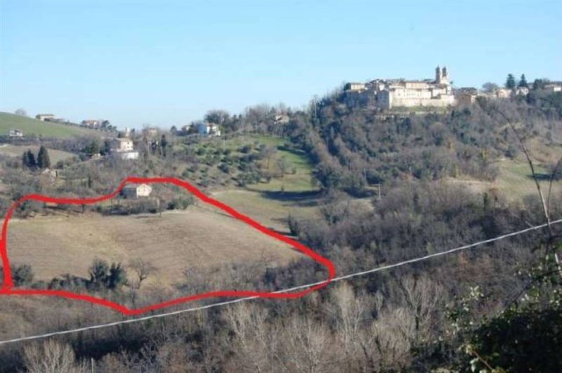 Solar em Monsampietro Morico