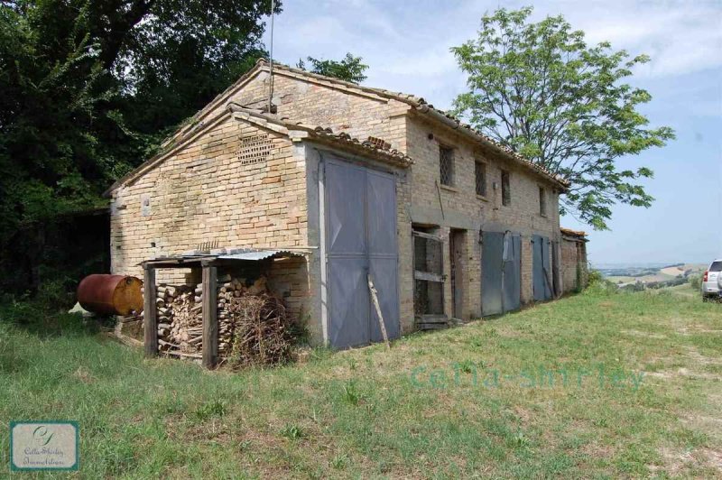 Отдельно стоящий дом в Мольяно