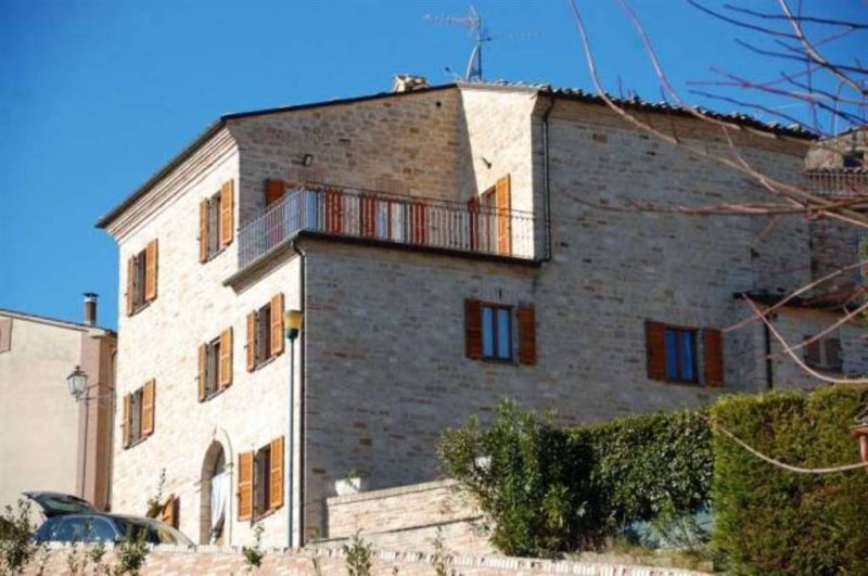 Maison individuelle à Montelparo