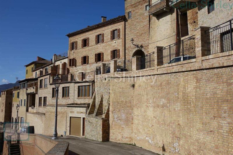 Особняк в Монтединове