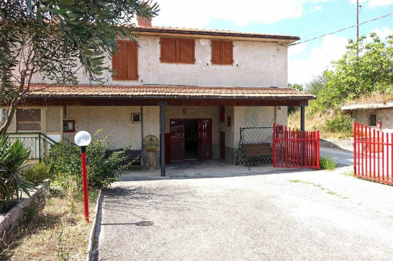 Casa geminada em Venarotta