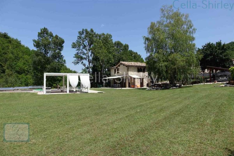 萨尔纳诺独栋房屋